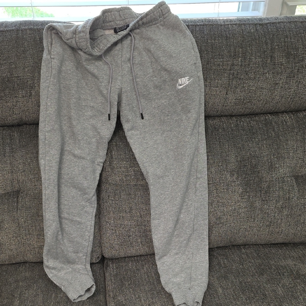 Nike Heather Gray Joggers